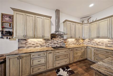 561 Carmel Drive Sandia TX 78383