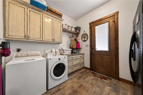 561 Carmel Drive Sandia TX 78383