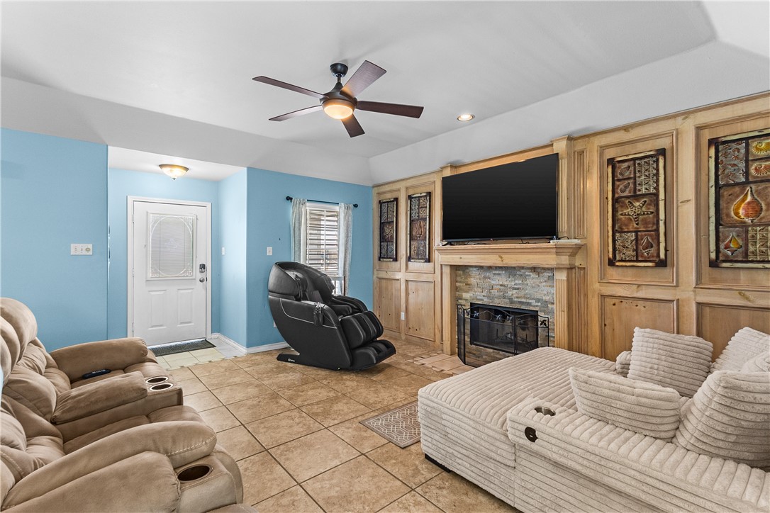 15225 Barataria Drive Corpus Christi TX 78418