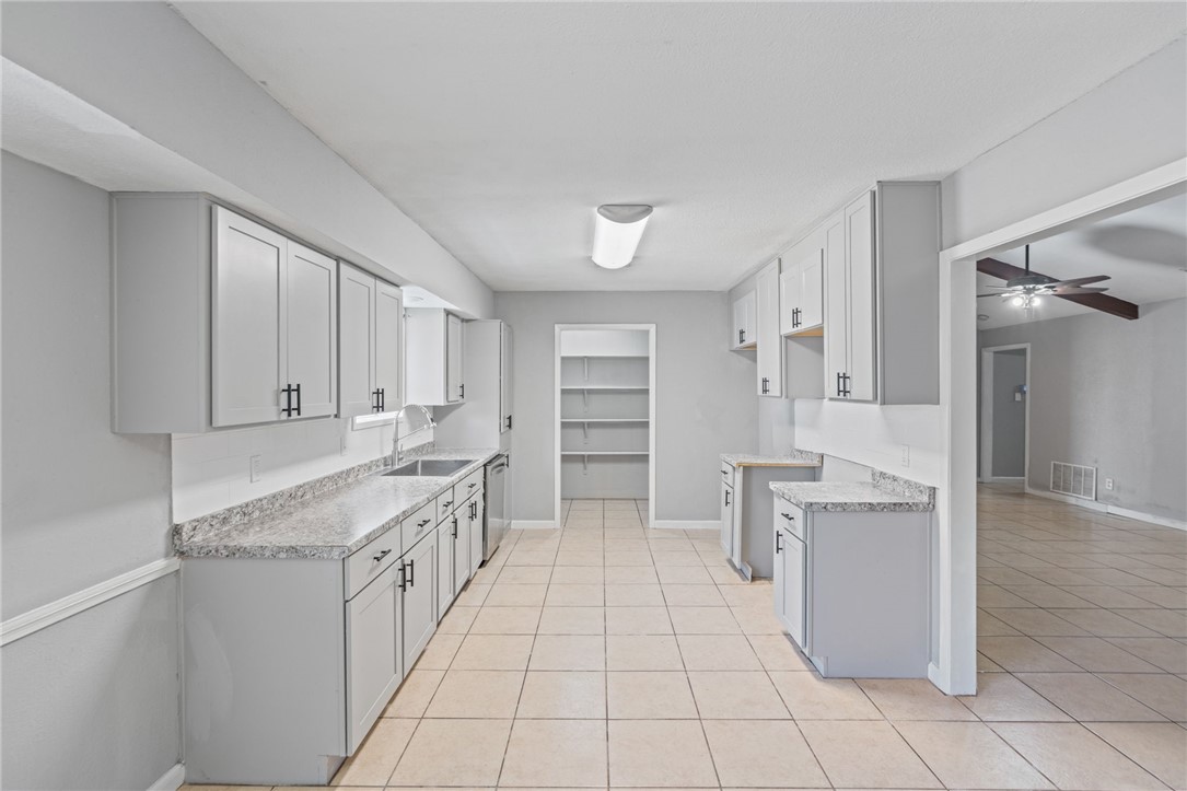 4513 Coody Corpus Christi TX 78413