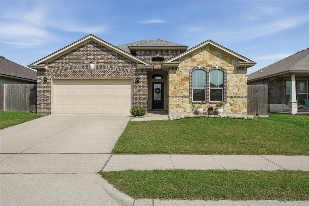 1014 Imperial Street Portland TX 78374
