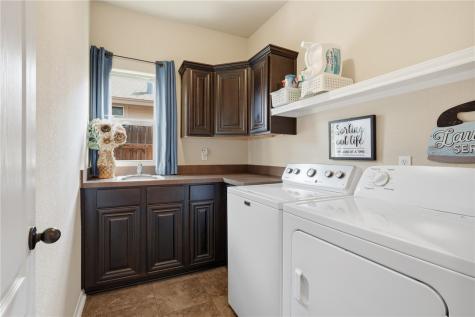 1014 Imperial Street Portland TX 78374
