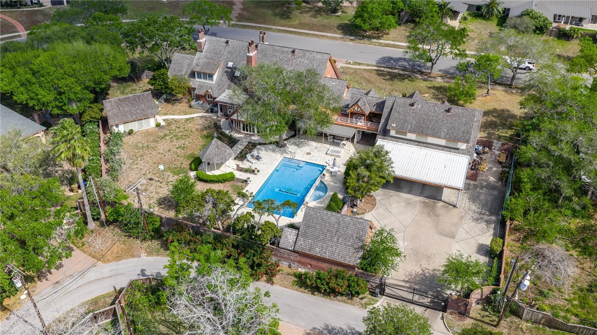 22 Hewit Drive Corpus Christi TX 78404