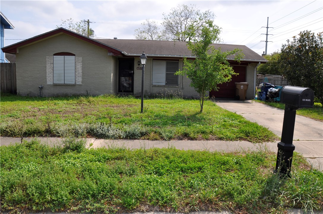 6325 Erskine Drive Corpus Christi TX 78412