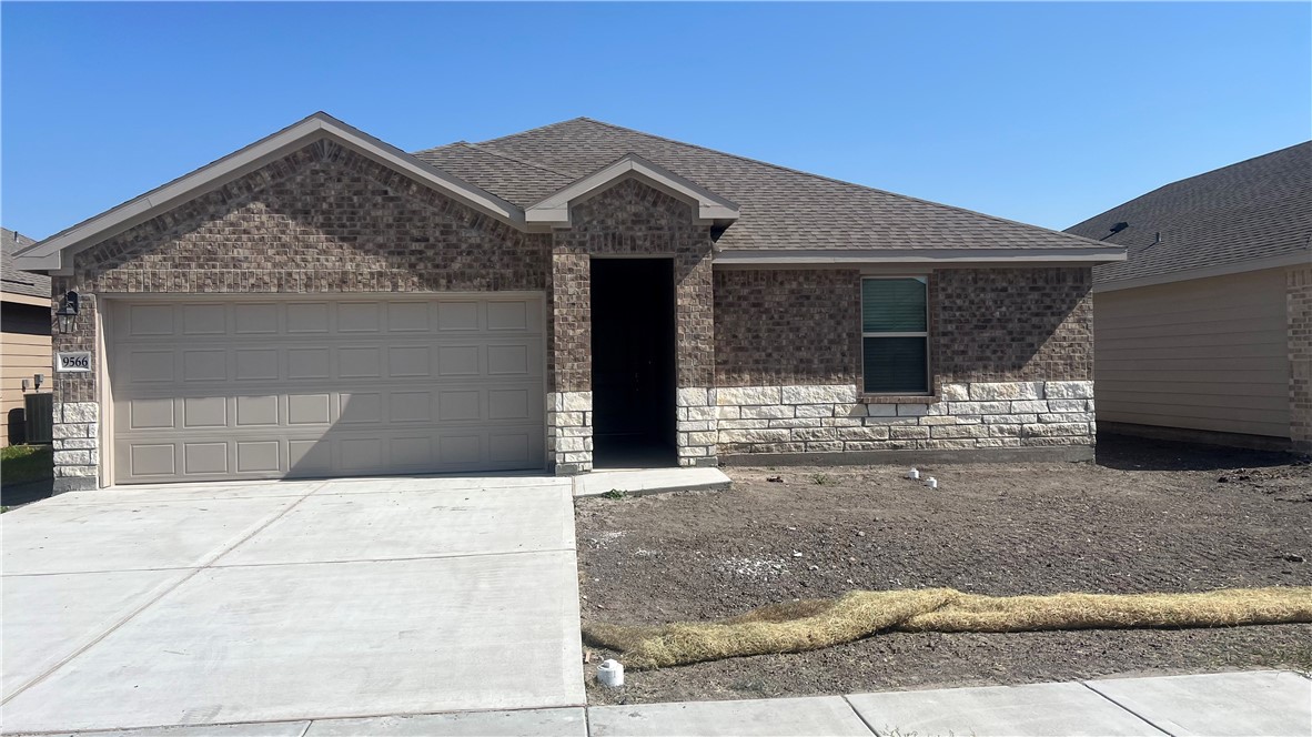 9566 Swedish Oak Drive Corpus Christi TX 78410