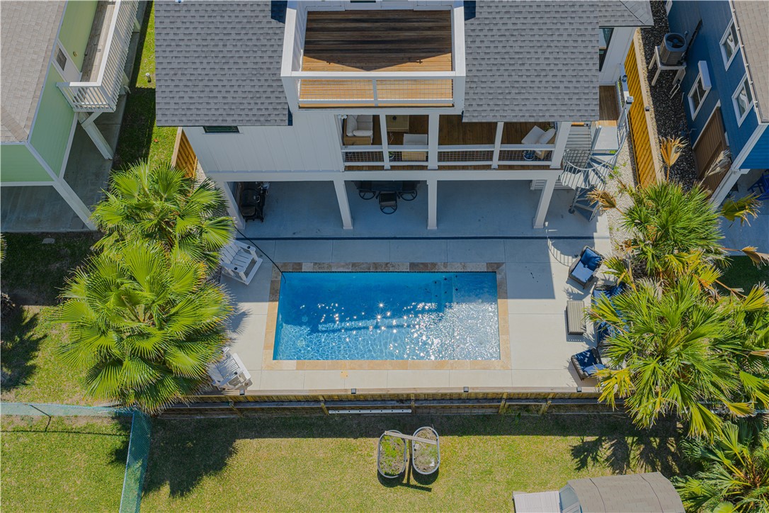 1227 S Magnolia Street Rockport TX 78382
