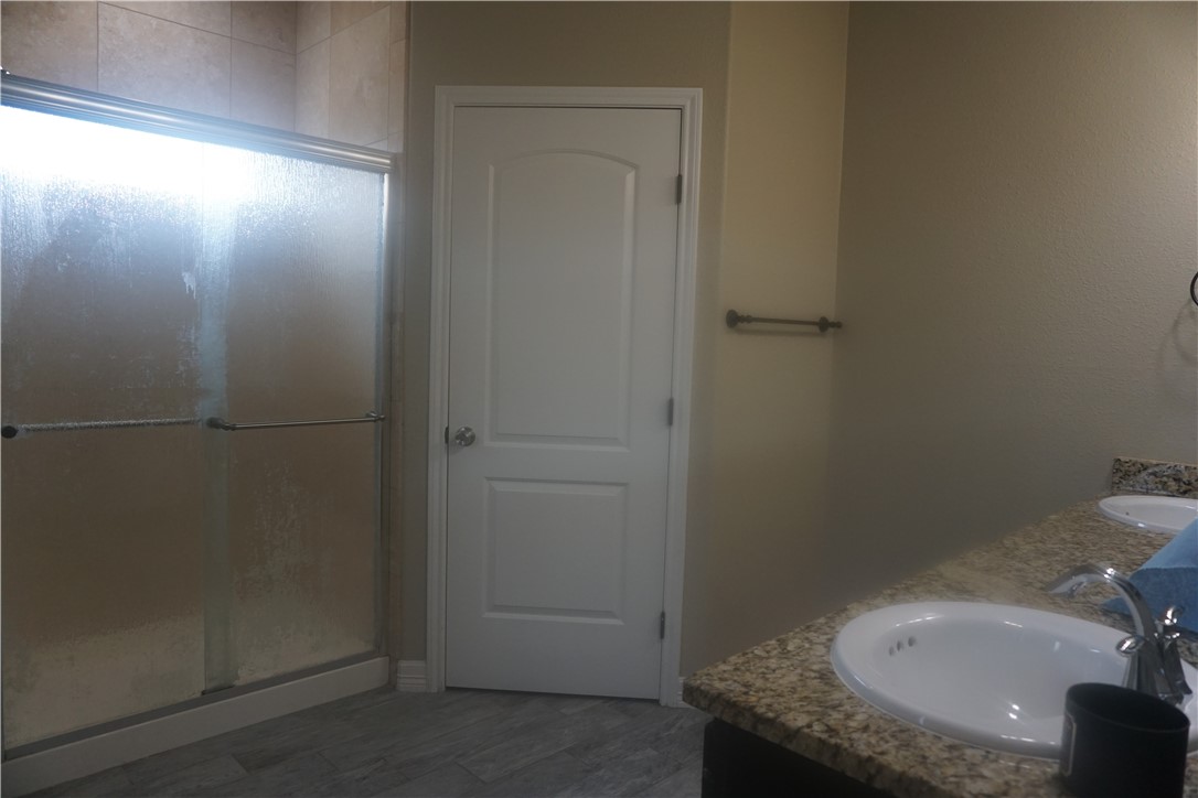 2810 Lake Tranquility Corpus Christi TX 78414