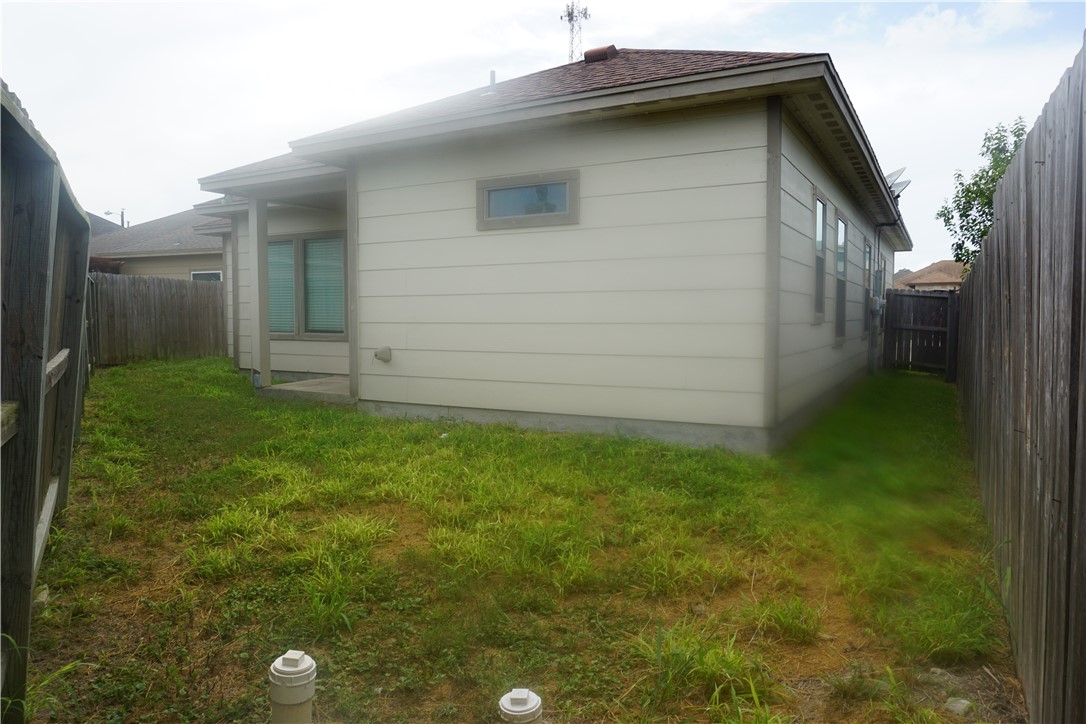 2810 Lake Tranquility Corpus Christi TX 78414