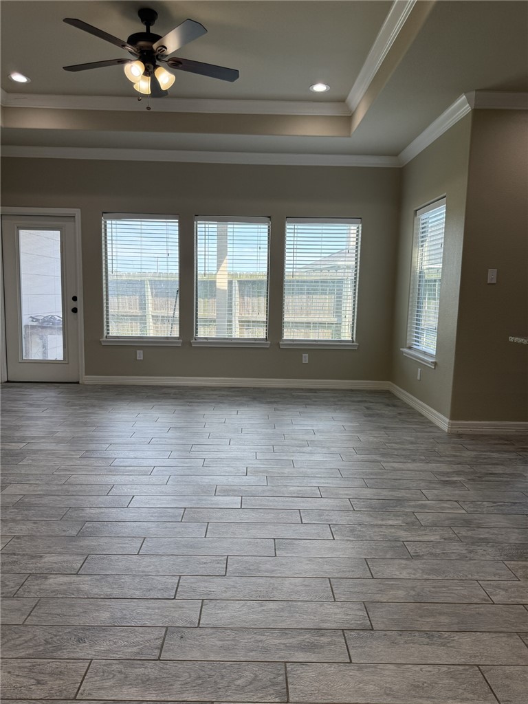 2810 Lake Tranquility Corpus Christi TX 78414
