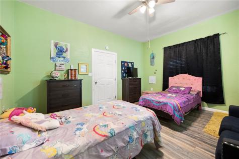 1009 E Sinton Street Sinton TX 78387