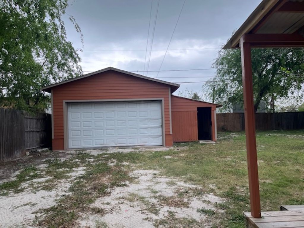 450 Skipper Lane Corpus Christi TX 78418
