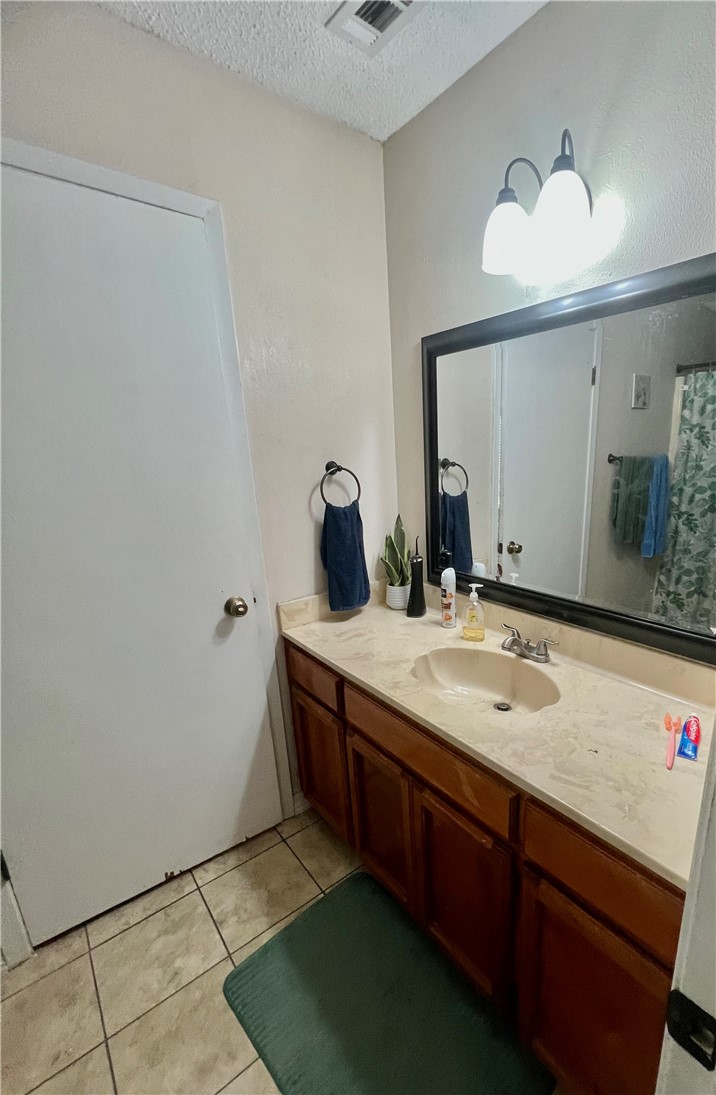 2413 Manitoba Drive Corpus Christi TX 78418
