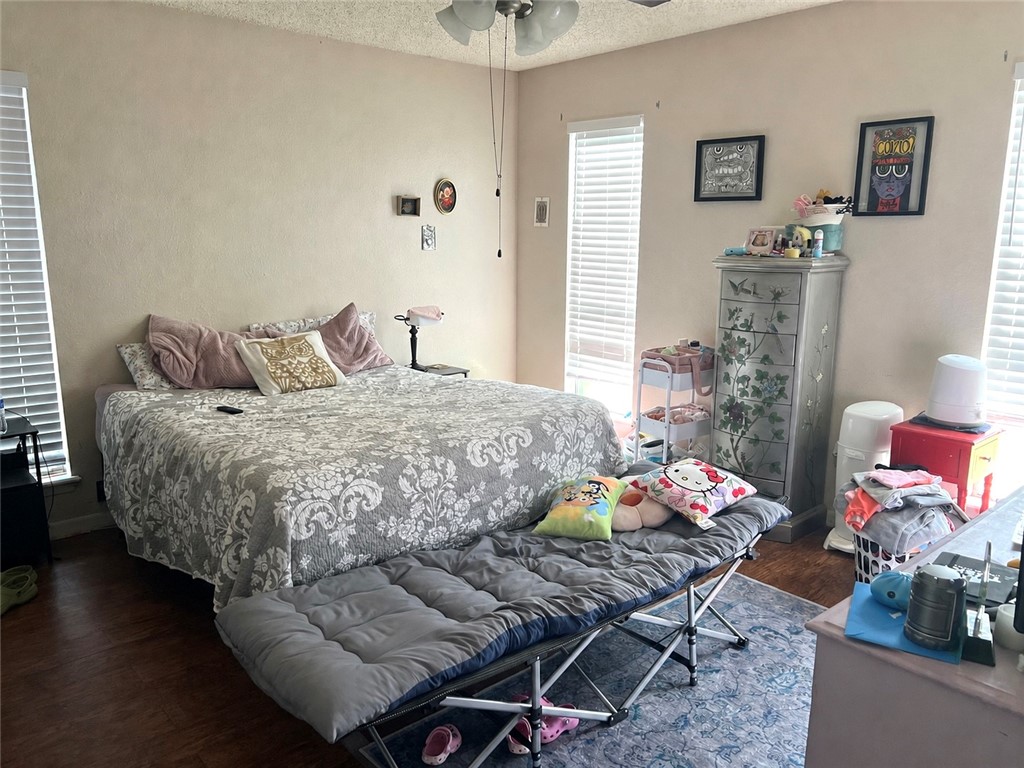 2413 Manitoba Drive Corpus Christi TX 78418