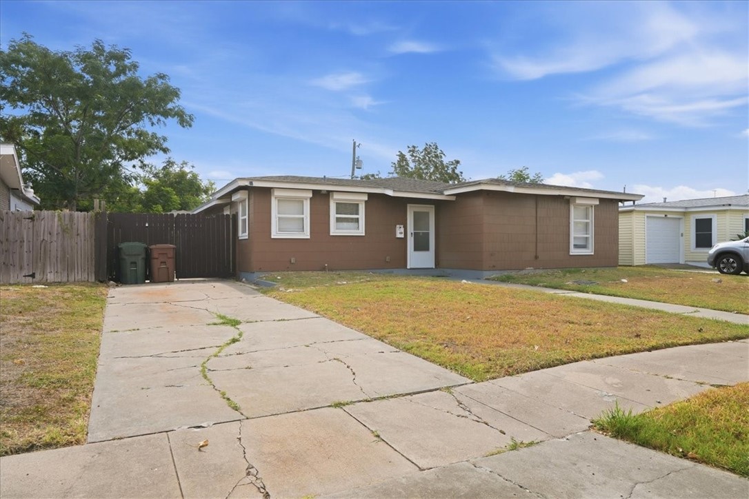 4022 Lowman Street Corpus Christi TX 78411
