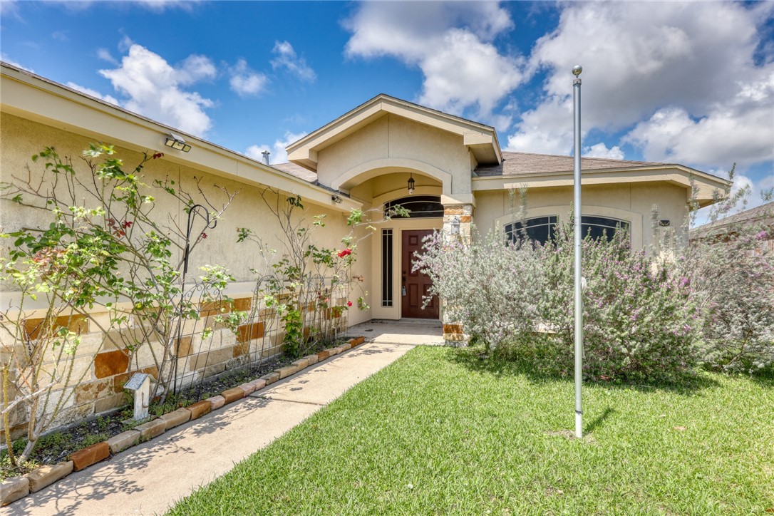 2622 Date Palm Drive Corpus Christi TX 78418