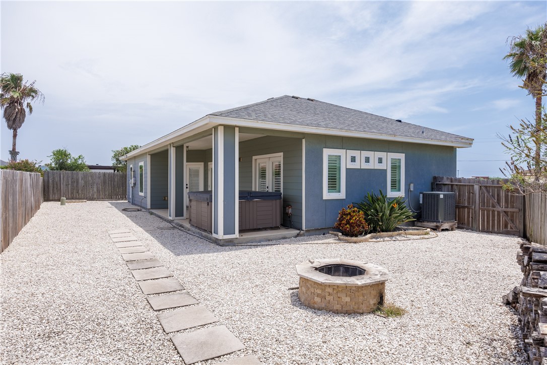 16045 Treebine Drive Corpus Christi TX 78418