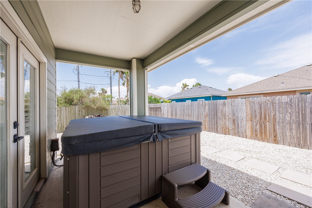 16045 Treebine Drive Corpus Christi TX 78418
