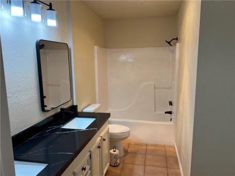 402 Santa Maria Avenue San Diego TX 78384