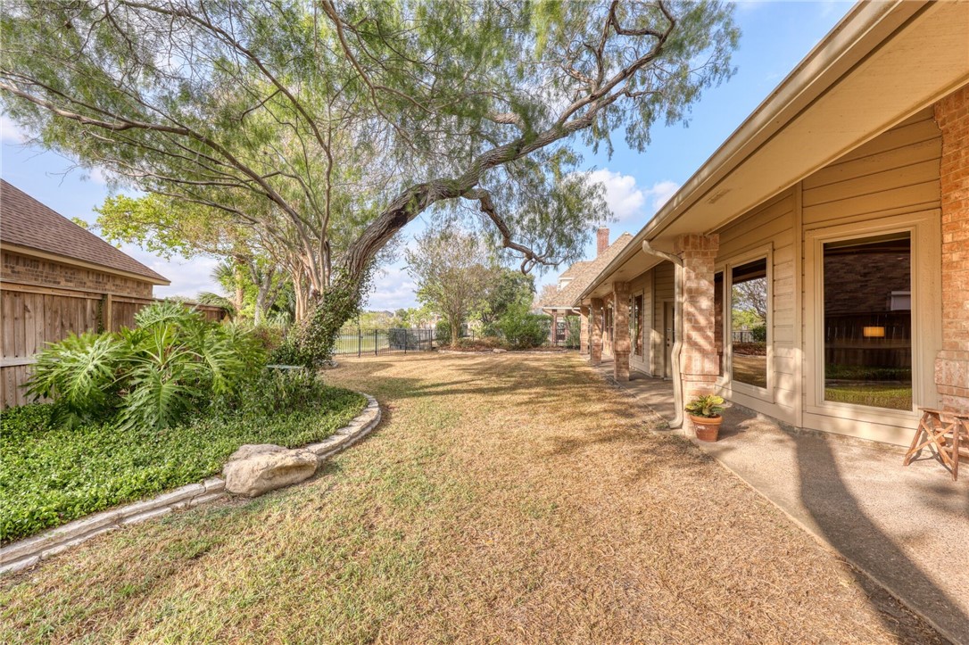7629 Lake Bolsena Drive Corpus Christi TX 78413