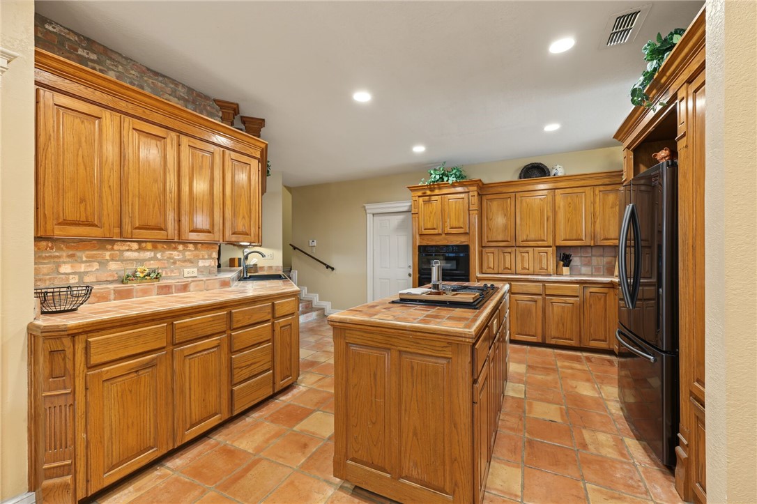 7629 Lake Bolsena Drive Corpus Christi TX 78413