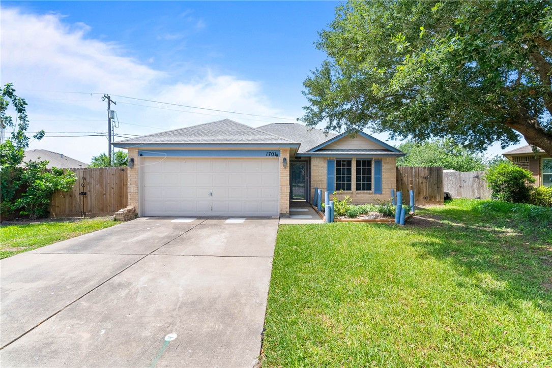 1701 Gallop Trai Corpus Christi TX 78410