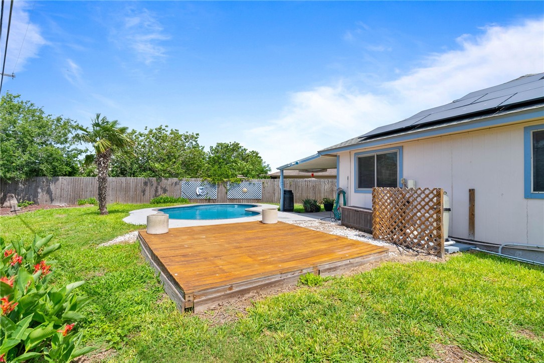 1701 Gallop Trai Corpus Christi TX 78410