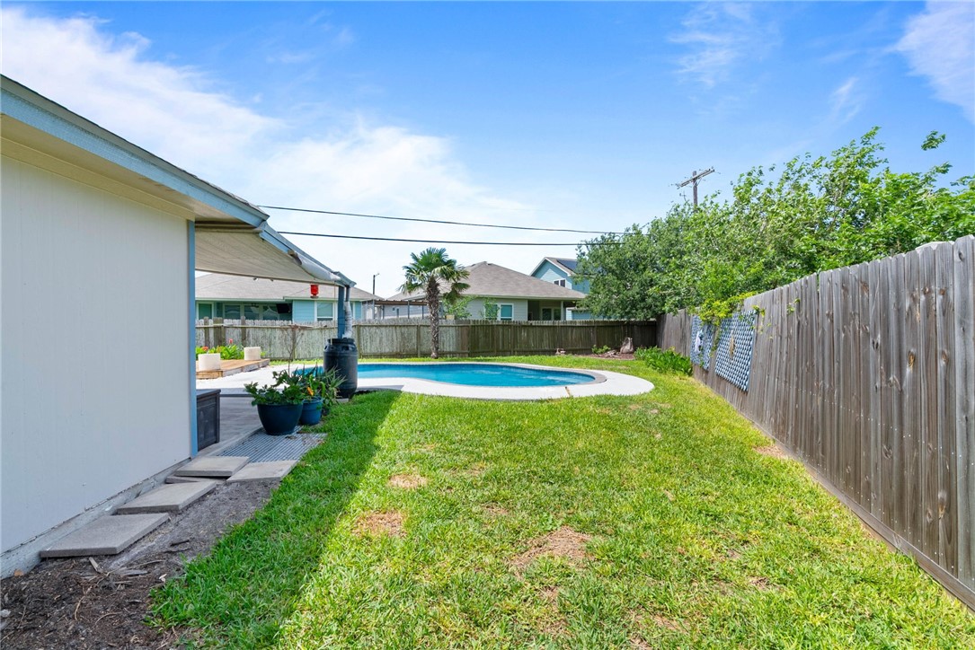 1701 Gallop Trai Corpus Christi TX 78410
