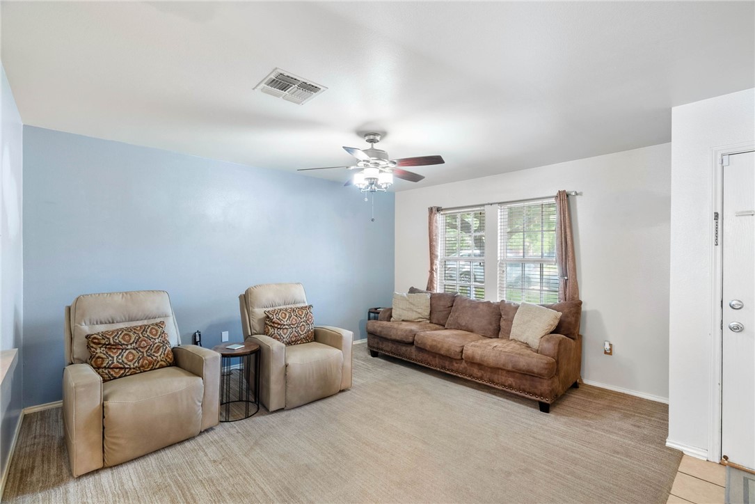 1701 Gallop Trai Corpus Christi TX 78410