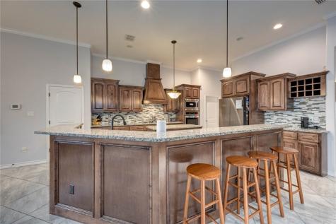 7513 S Lake Drive Corpus Christi TX 78414