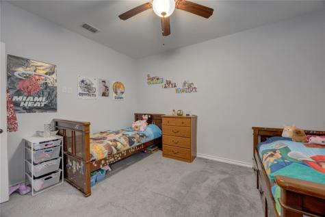 7513 S Lake Drive Corpus Christi TX 78414