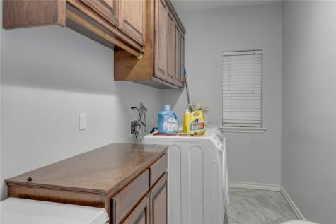 7513 S Lake Drive Corpus Christi TX 78414