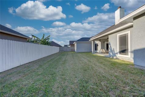 7513 S Lake Drive Corpus Christi TX 78414