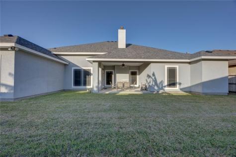 7513 S Lake Drive Corpus Christi TX 78414