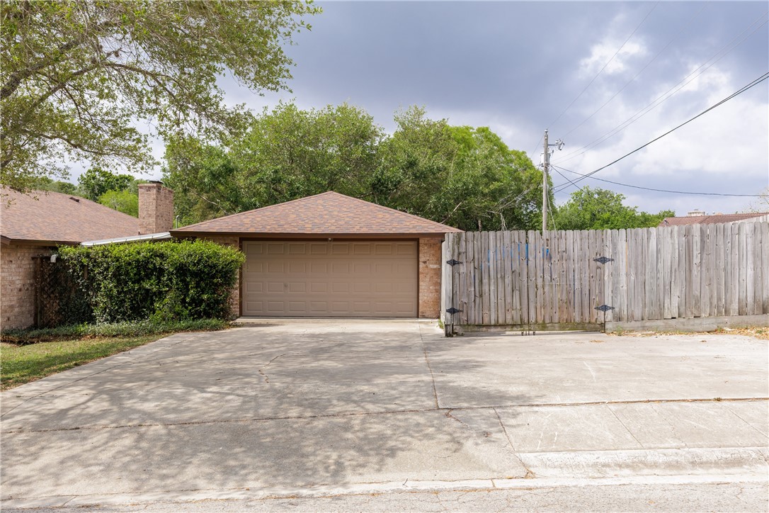 3101 Fair Oaks Drive Corpus Christi TX 78410