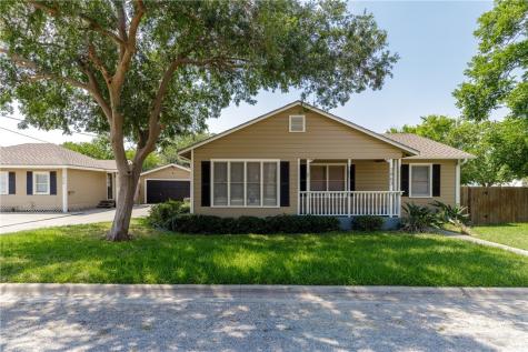 2863 Topeka Street Corpus Christi TX 78404