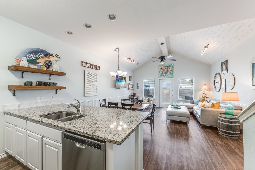 152 Paradise Pointe Drive 107 Port Aransas TX 78373