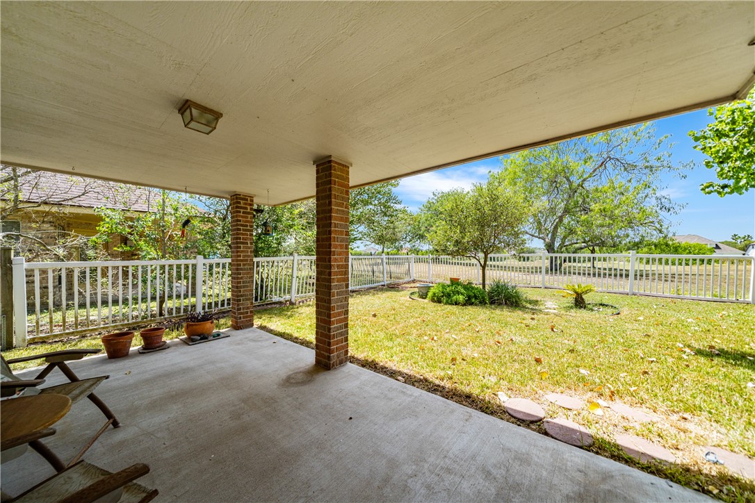 7909 Etienne Drive Corpus Christi TX 78414