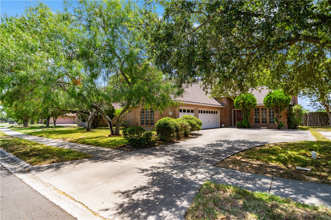 7909 Etienne Drive Corpus Christi TX 78414