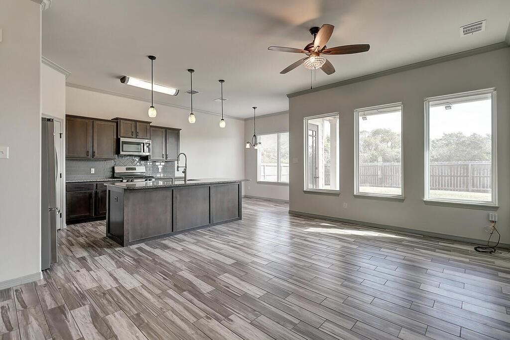 1542 Oak Hill Drive Corpus Christi TX 78418
