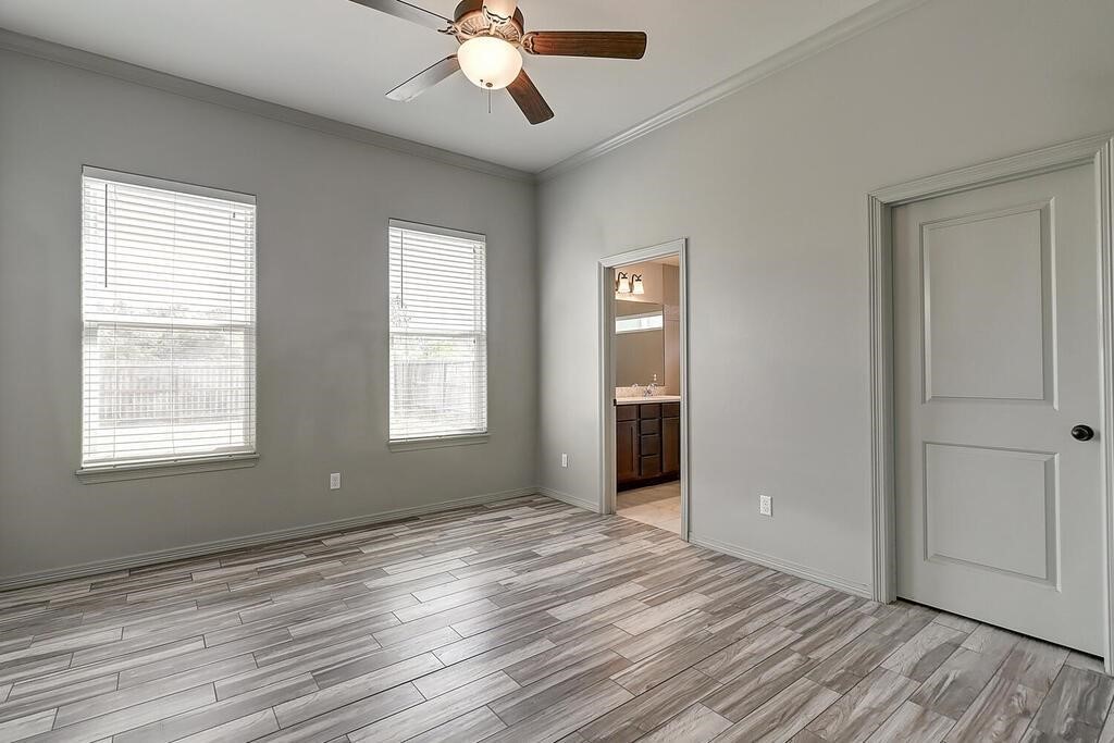 1542 Oak Hill Drive Corpus Christi TX 78418