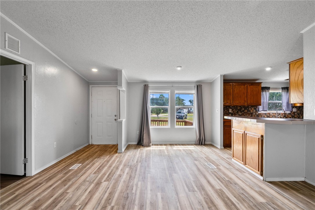190 Lago Vista Drive Rockport TX 78382
