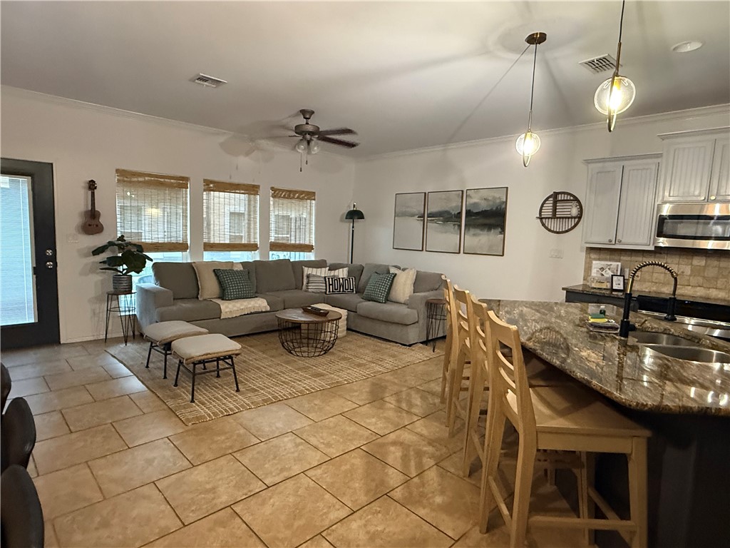 14878 Granada Drive 403 Corpus Christi TX 78418