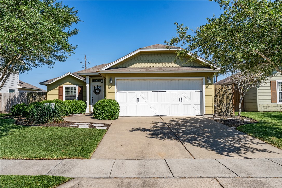 2225 Abeto Drive Corpus Christi TX 78414