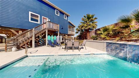 727 La Juana Court Port Aransas TX 78373