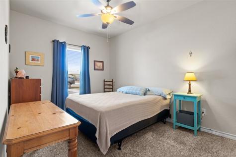 909 Moore Avenue Portland TX 78374