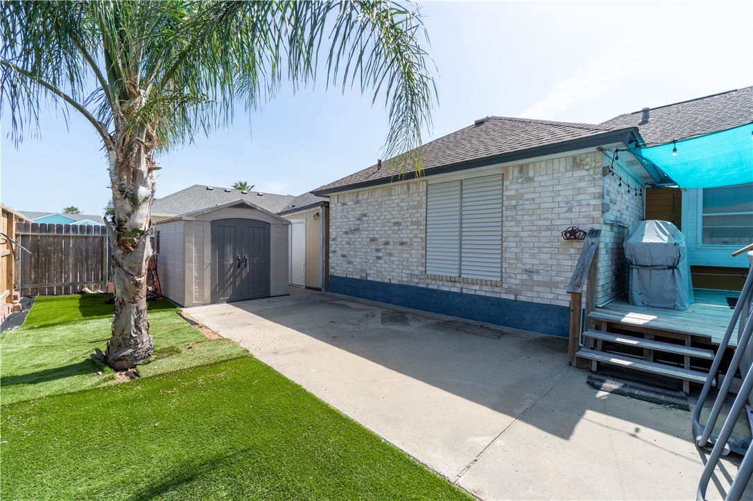 15225 Barataria Drive Corpus Christi TX 78418