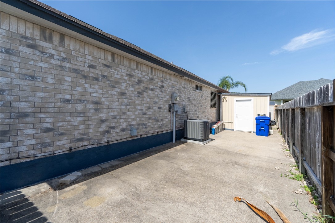 15225 Barataria Drive Corpus Christi TX 78418