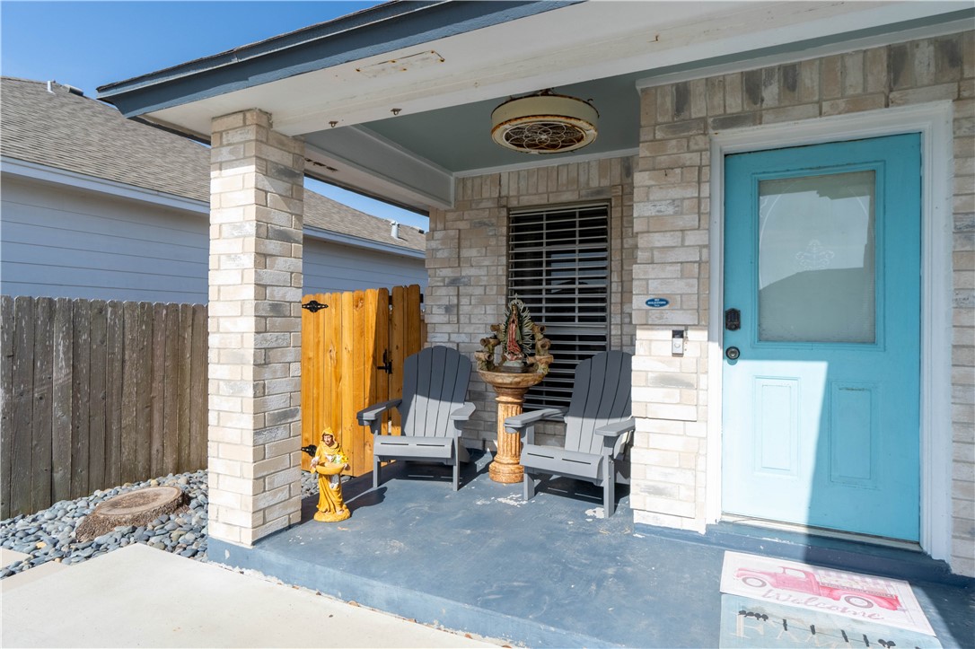 15225 Barataria Drive Corpus Christi TX 78418