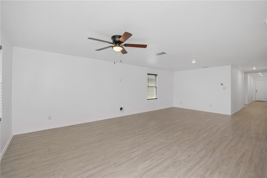 2654 Winterfell Street Corpus Christi TX 78415