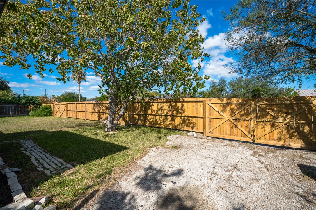 3609 Wright Street Corpus Christi TX 78405